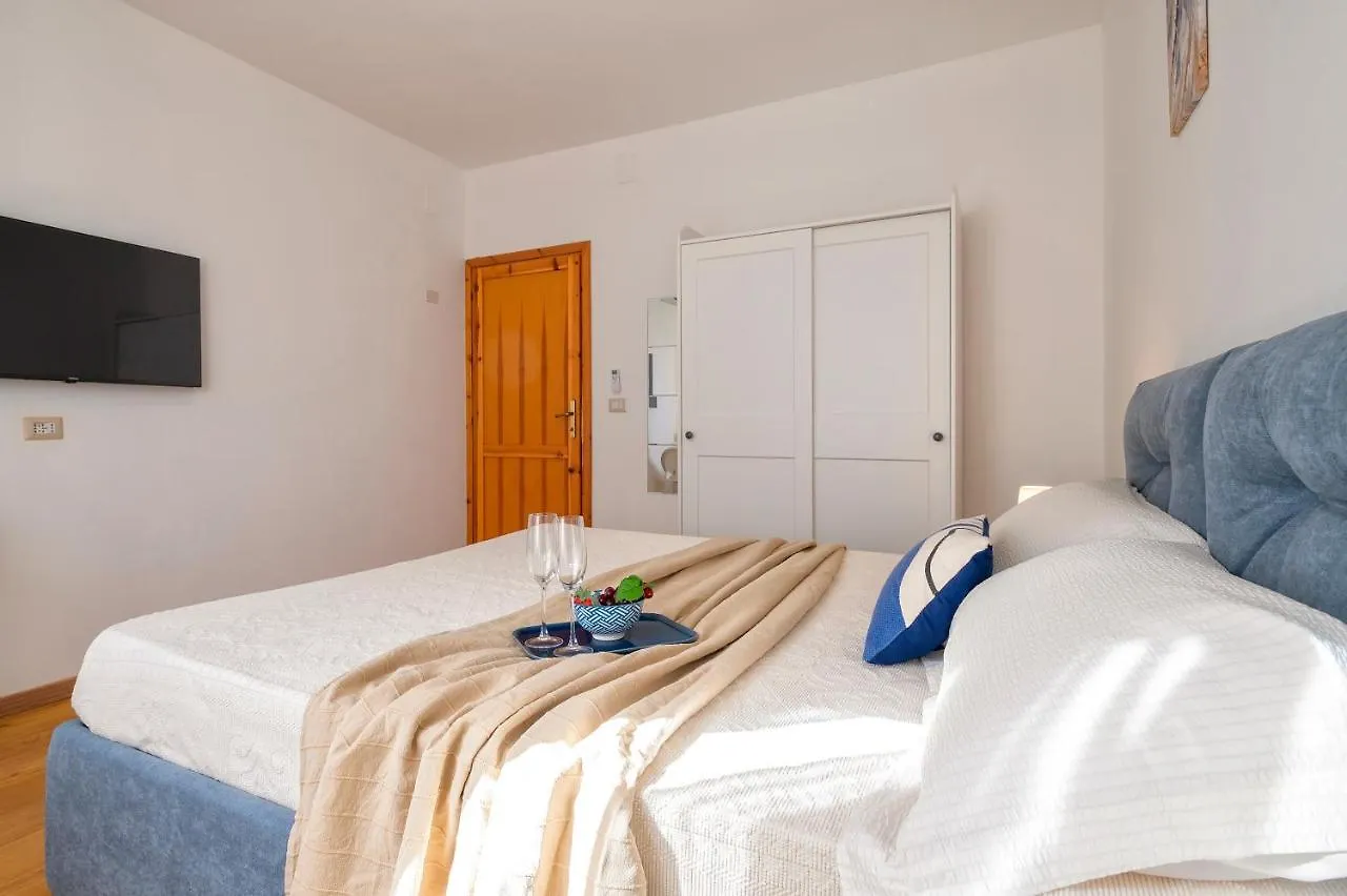 Casa Mirai: Posizione Strategica Con Posto Auto Apartment Alghero
