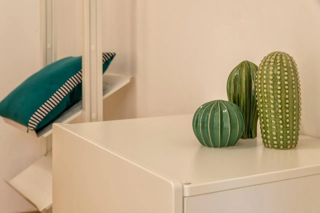 Casa Mirai: Posizione Strategica Con Posto Auto Apartment Alghero Italy