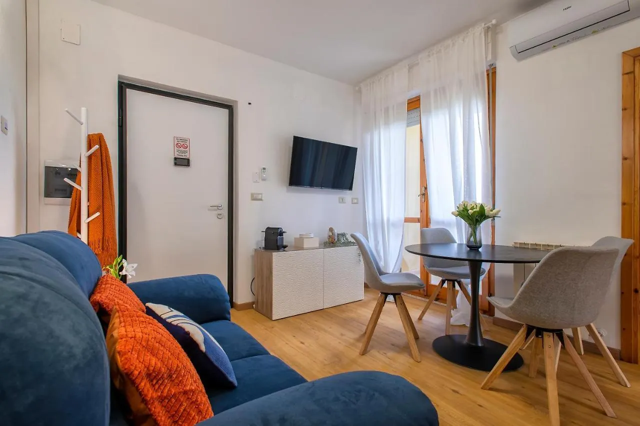 Casa Mirai: Posizione Strategica Con Posto Auto Apartment Alghero