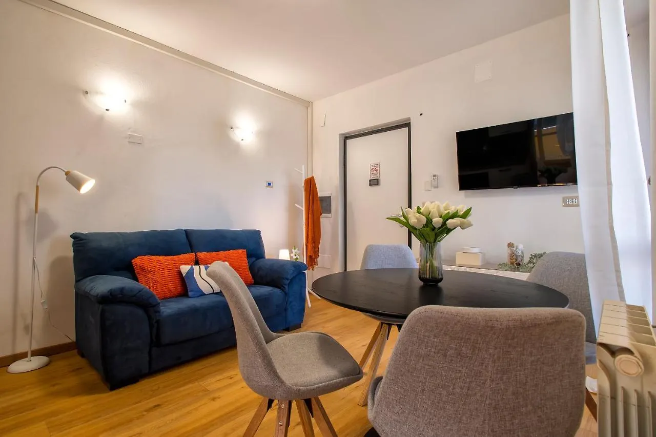 Casa Mirai: Posizione Strategica Con Posto Auto Apartment Alghero